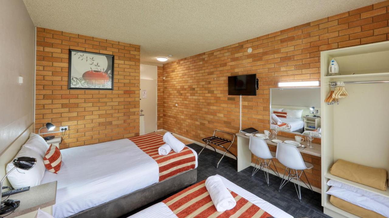 פארקס Court Street Motel מראה חיצוני תמונה